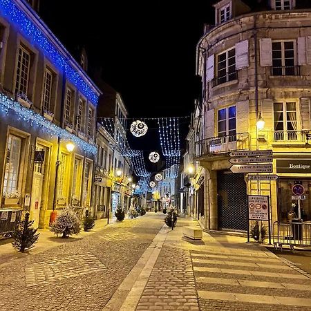 Appartement Au Coeur Du Centre Historique Avallon Esterno foto